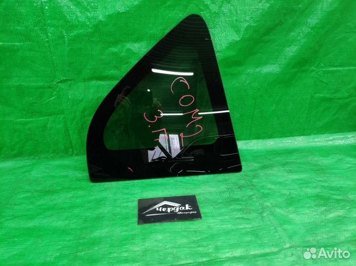 Стекло глухое прав. зад. Jeep Compass