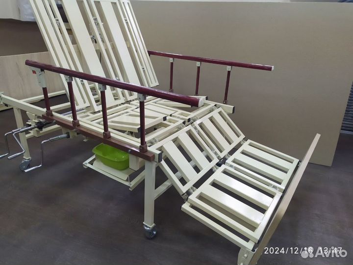 Кровать функциональная для ухода за больными