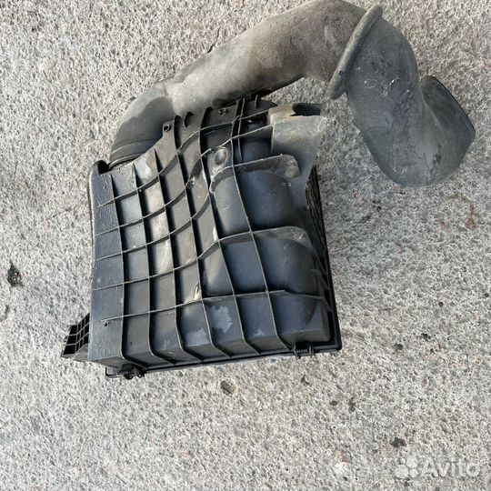 Корпус воздушного фильтра Фольксваген лт 2,5