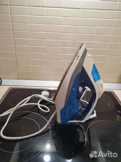 Чайник и утюг