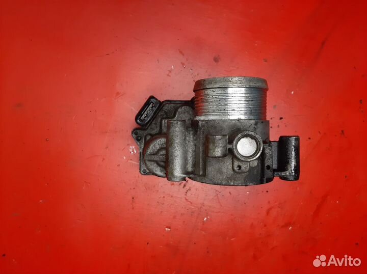 Заслонка дроссельная электрическая Audi A4 B8 caga