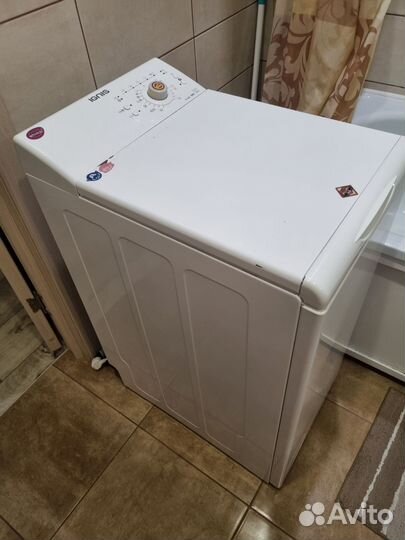 Стиральная машина с вертикальной загрузкой