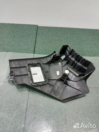 Обшивка салона левая Infiniti Qx70 S51 VQ37VHR