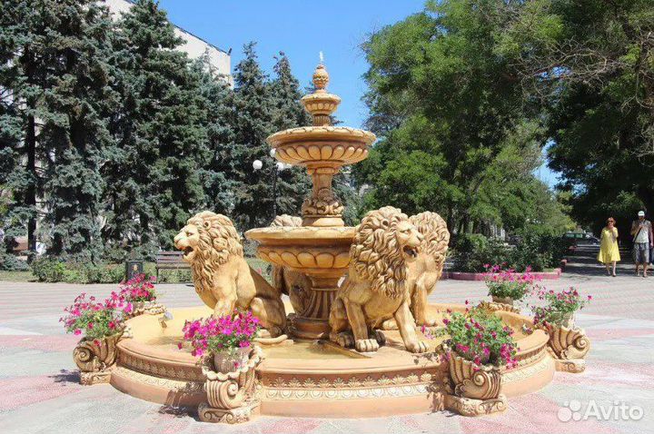 Фонтан садово -парковый с бассейном