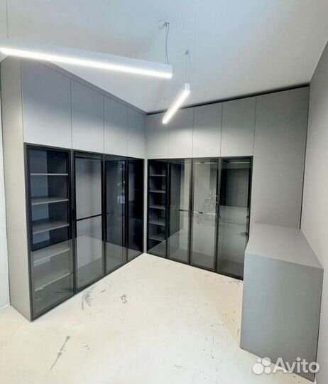 Шкафы / Шкаф купе с зеркалом / Шкафы купе на заказ