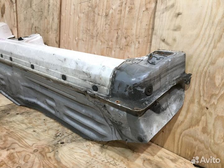 Порог правый Nissan Expert VW11 QG18DE 2006