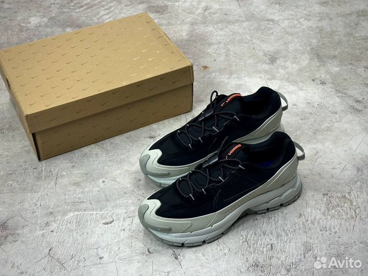 Кроссовки Nike Zoom Vomero Roam Silver