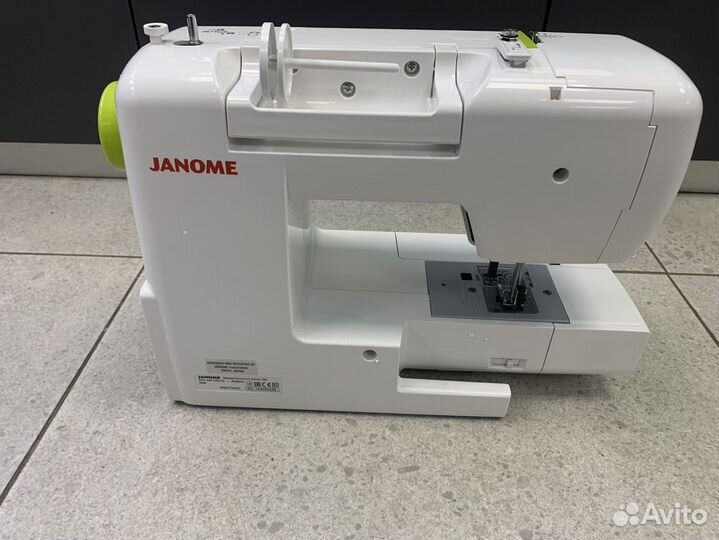Швейная машина Janome Excellent Stitch 100