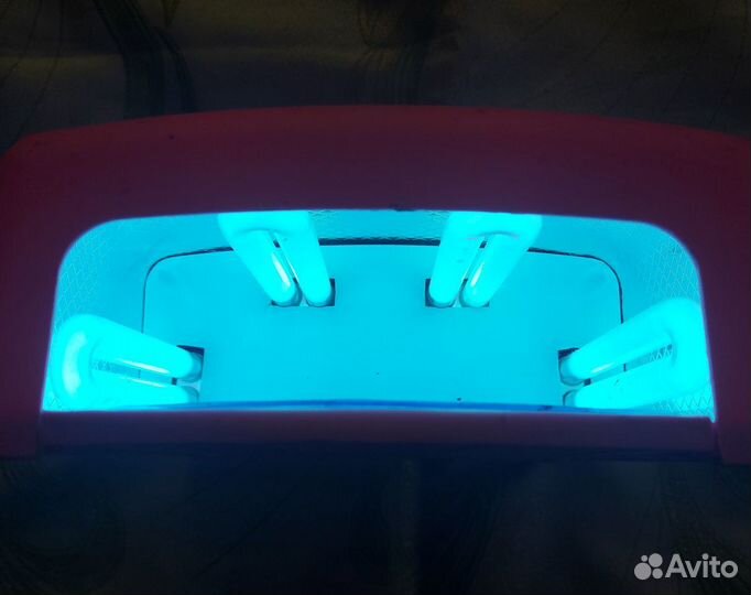 Ультрафиолетовая лампа