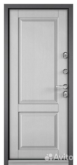 Дверь входная уличная