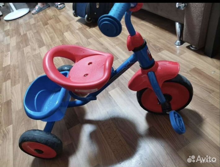 Детский трехколесный велосипед новый