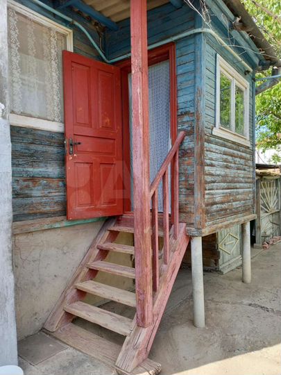 Дом 54 м² на участке 2,2 сот.