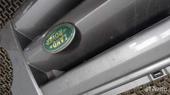 Решетка радиатора Land Rover Discovery 3, 2008