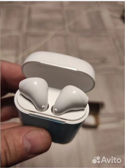 Беспроводные наушники TWS i7