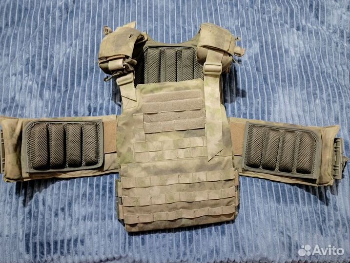 Бронежилет и защита шеи Toga Unit бр1 (без плит)