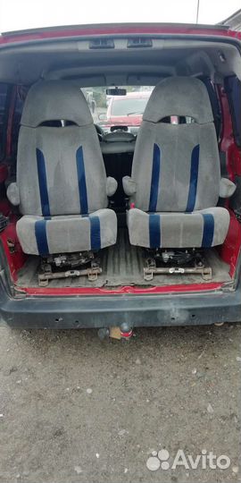 Сиденья капитанские