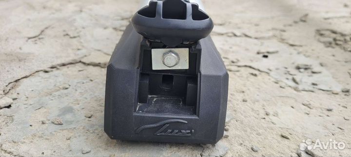 Багажник на крышу LUX + Крепл на крышу thule