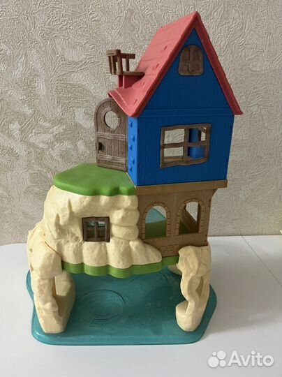 Детский игрушечный домик