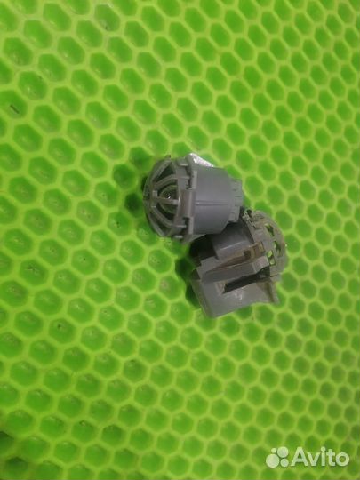 Плафон подсветки багажника Тойота