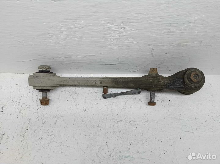 Рычаг передний правый нижний Audi A8 D4