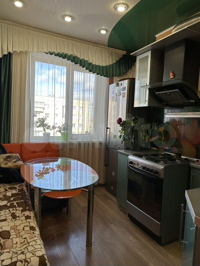 2-к. квартира, 53 м², 4/5 эт.