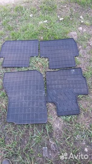 Коврики Митцубиси Аутлендер