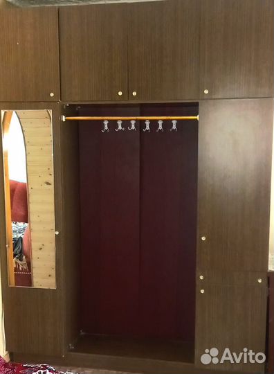 Прихожая шкаф