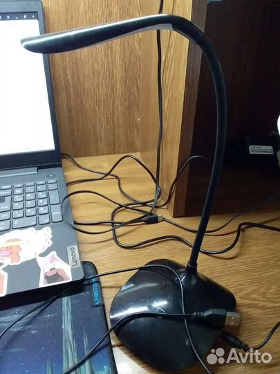 Лампа настольная