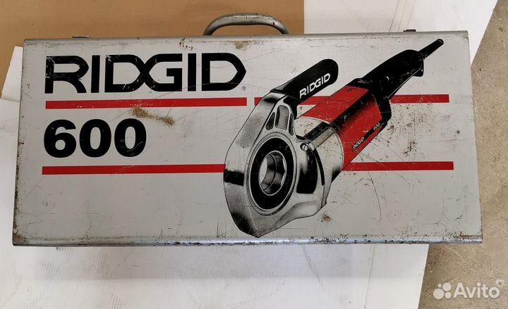 Электрическая резьбонарезная машина ridgid 600