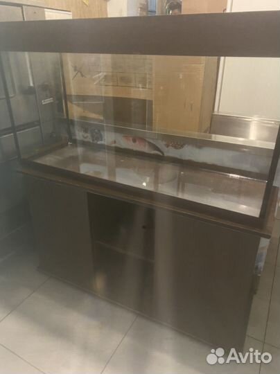 Аквариум с тумбой