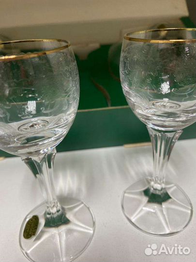 Хрустальные рюмки