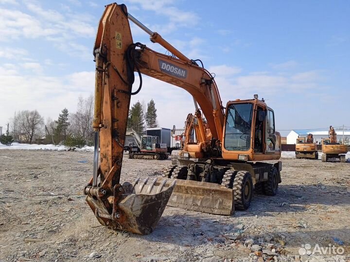 Колёсный экскаватор DOOSAN Daewoo SOLAR 180W-V, 2012