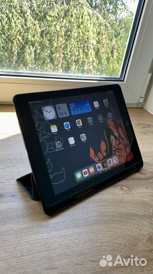 iPad 6th поколения (2018) 32gb wi-fi space-gray