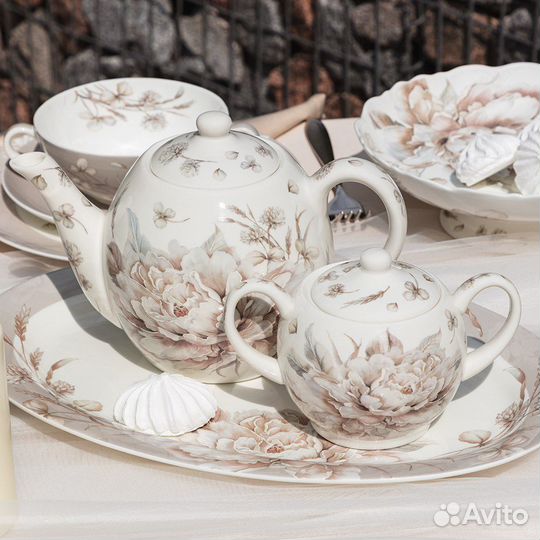 Столовый сервиз Белый цветок