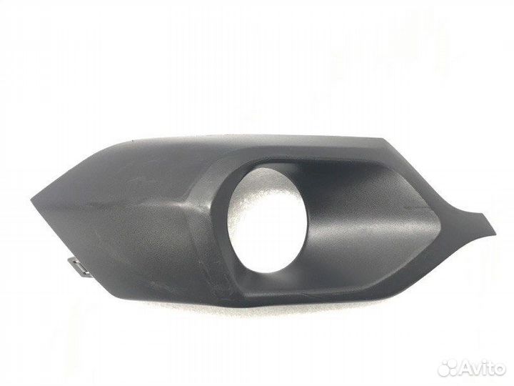 Накладка бампера передняя левая Mitsubishi Pajero