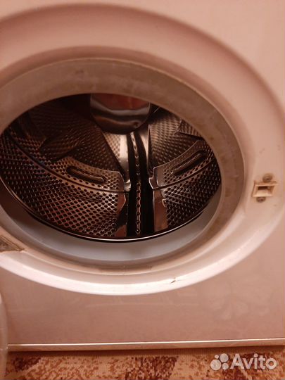 Продам стиральную машину