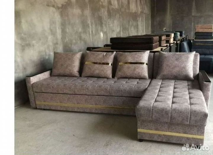 Угловой диван раскладной в наличии не б/у