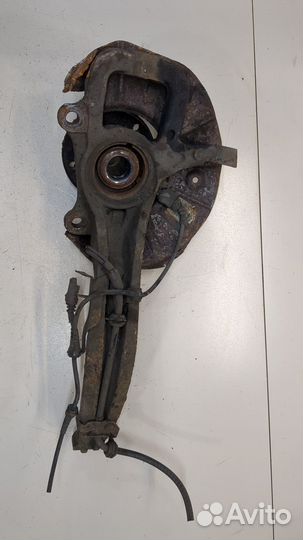 Ступица (кулак, цапфа) правая передняя Volkswagen Touareg