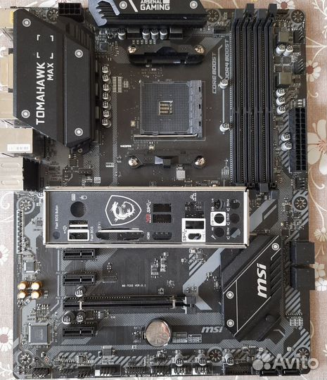 Материнская плата am4 b450