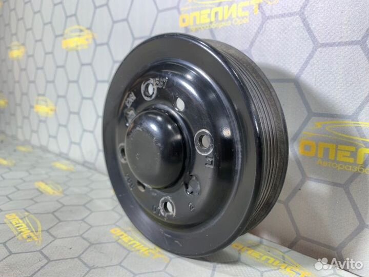 Шкив помпы Opel Antara Z32SE 2009