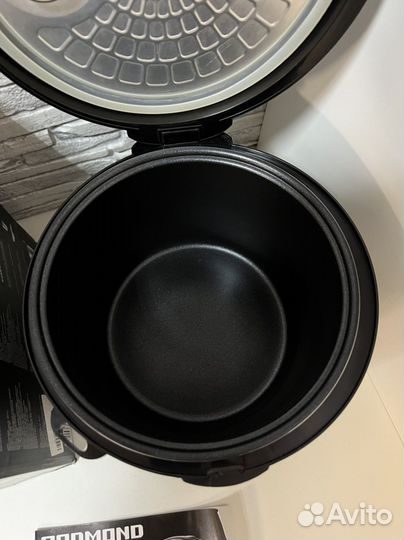 Мультиварка Redmond