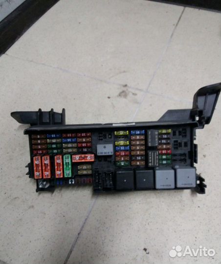 Блок предохранителей задний Mercedes ML 320 W164