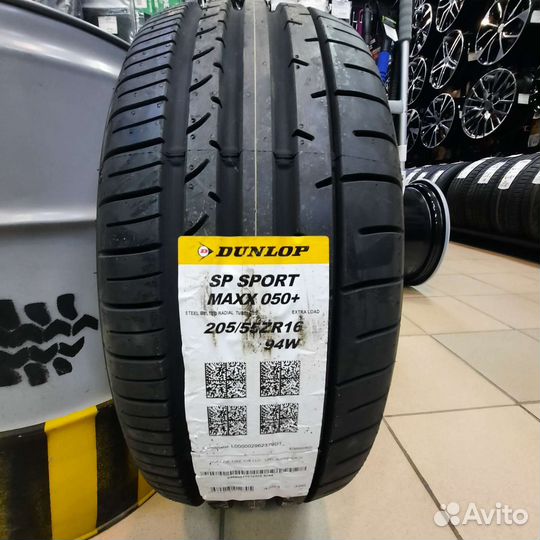 Dunlop SP Sport Maxx 050+ 205/55 R16 94W