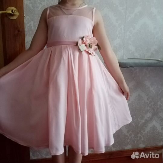 Продам платье