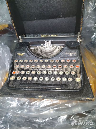 Пишущая машинка Continental 34