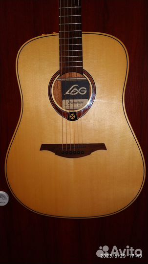 Акустическая гитара LAG GLA T88D