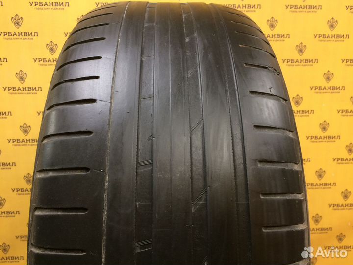 Nokian Tyres Hakka Black SUV 255/55 R18 102T