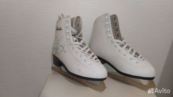 Коньки фигурные женские 41 размер