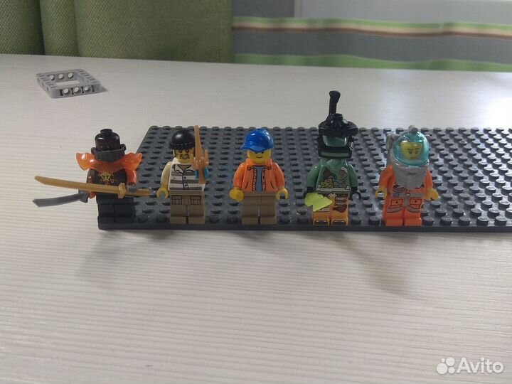 Lego минифигурки