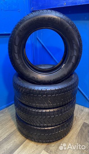 Goodyear UltraGrip Ice SUV Gen-1 215/70 R16